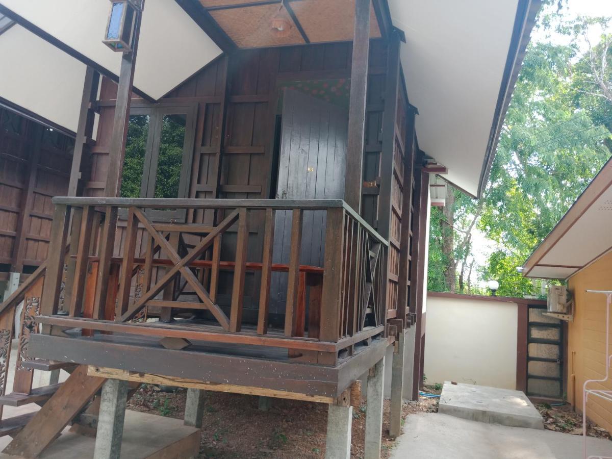 Sisatchanalai Heritage Resort Si Satchanalai Exterior photo
